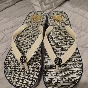 Tory Burch Flip flops